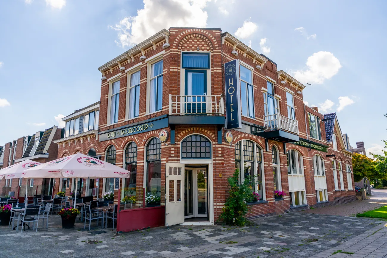 Hotel Restaurant Noordooster - Ingang